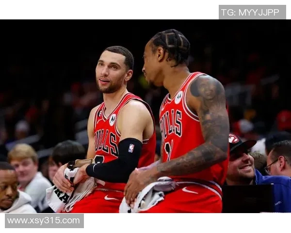 哈克斯全场12投2中，得到4分4篮板6助攻1封盖6失误